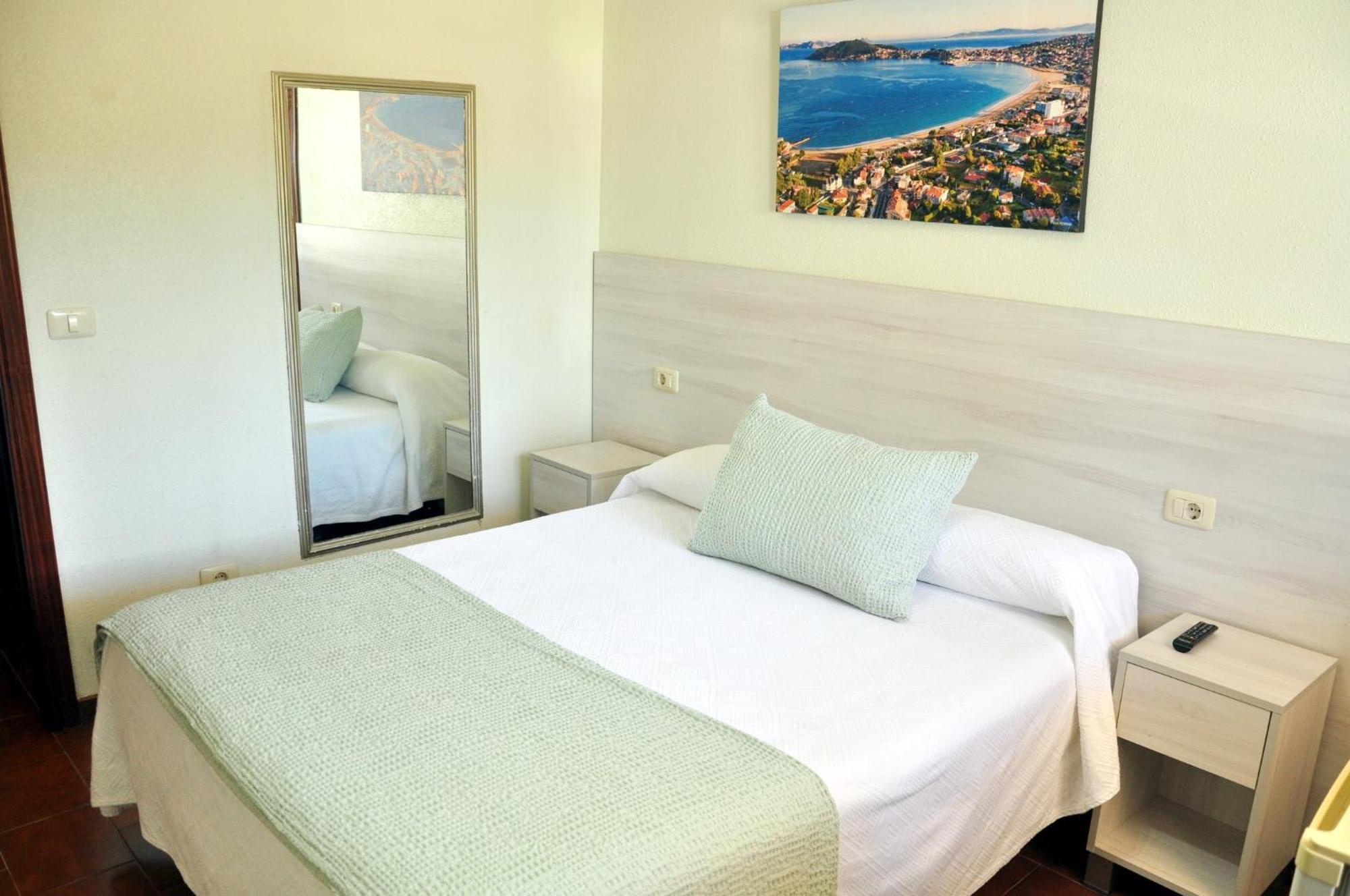 Hostal Paz Gondomar Luaran gambar