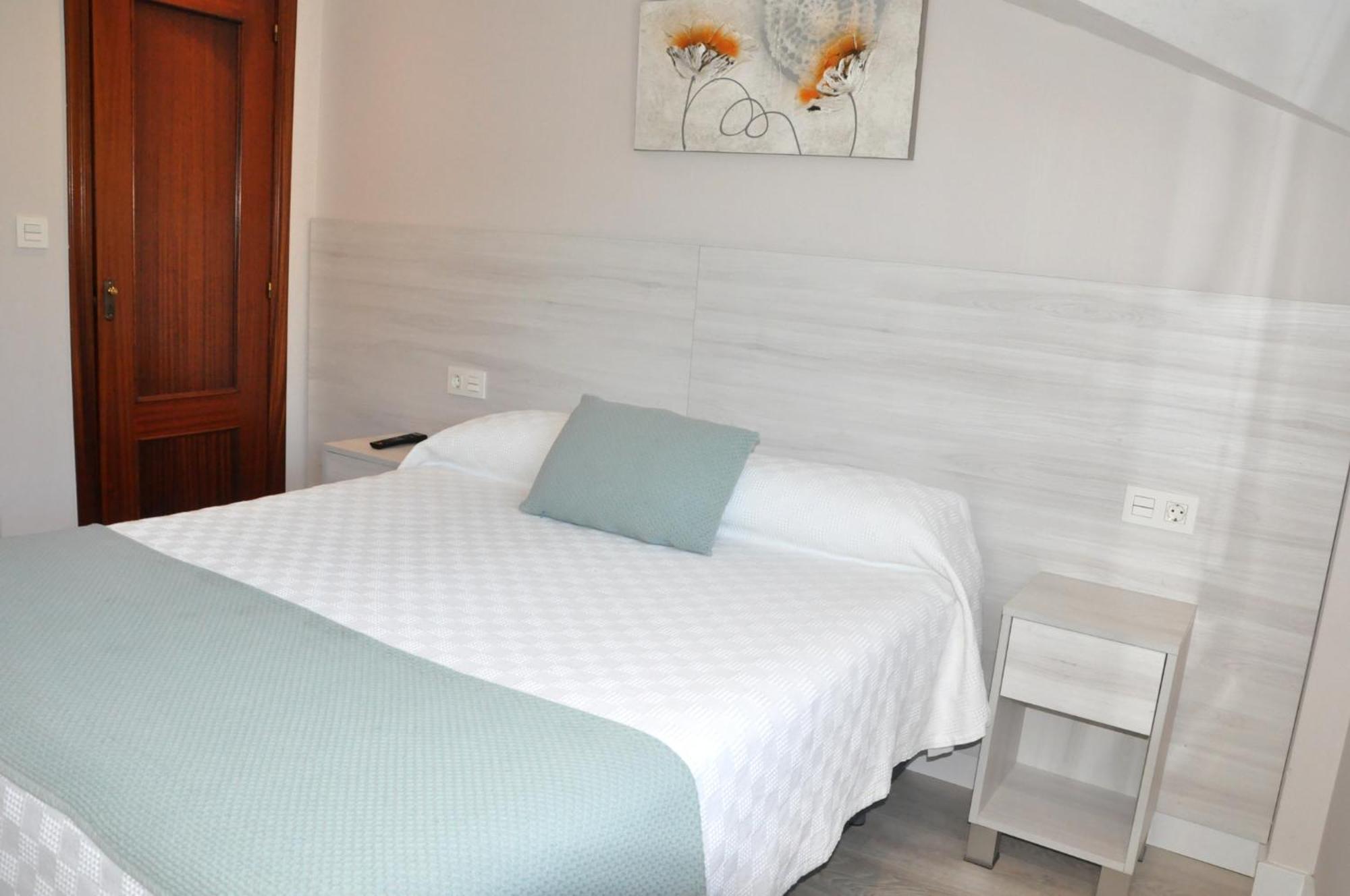Hostal Paz Gondomar Luaran gambar