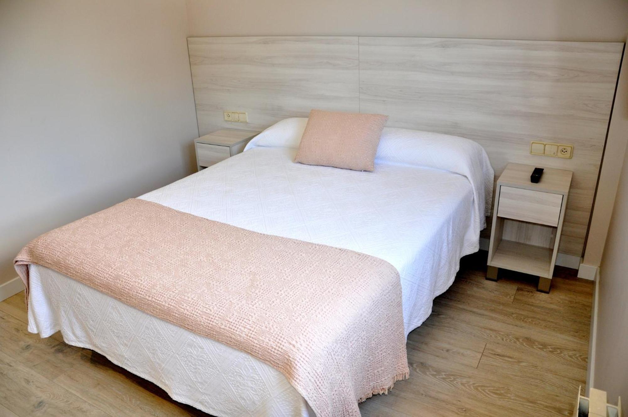 Hostal Paz Gondomar Luaran gambar
