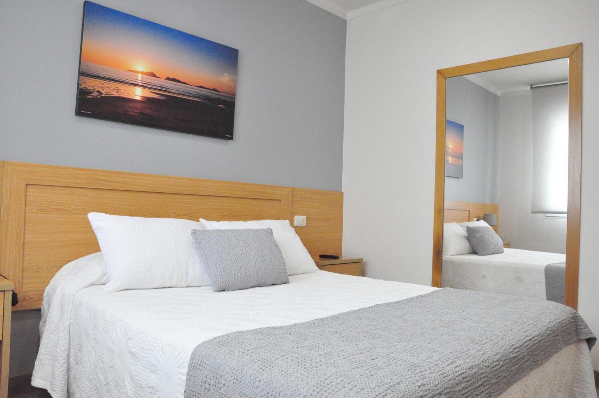 Hostal Paz Gondomar Luaran gambar