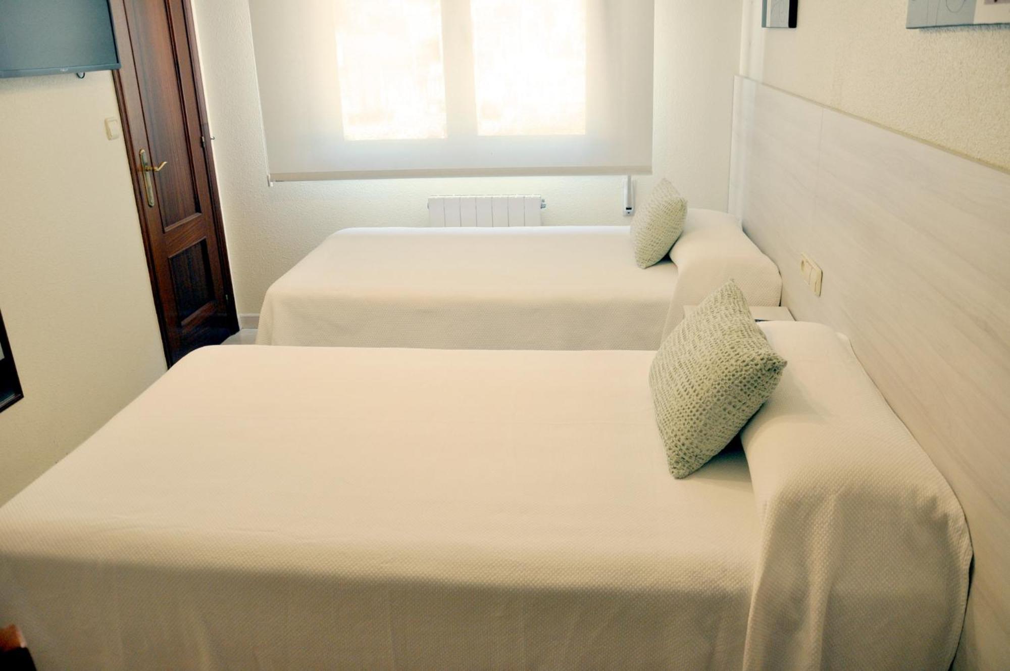 Hostal Paz Gondomar Luaran gambar