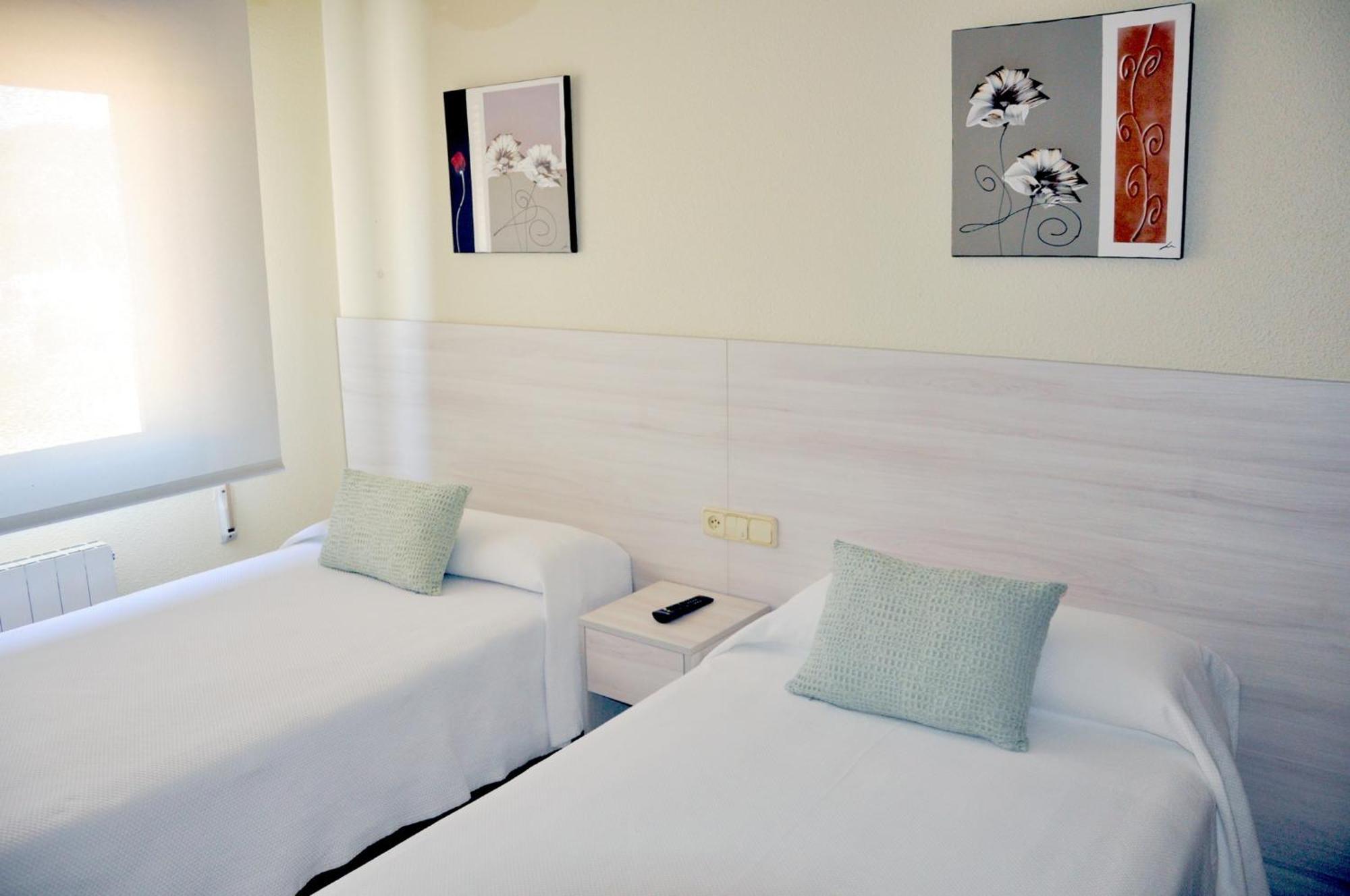 Hostal Paz Gondomar Luaran gambar