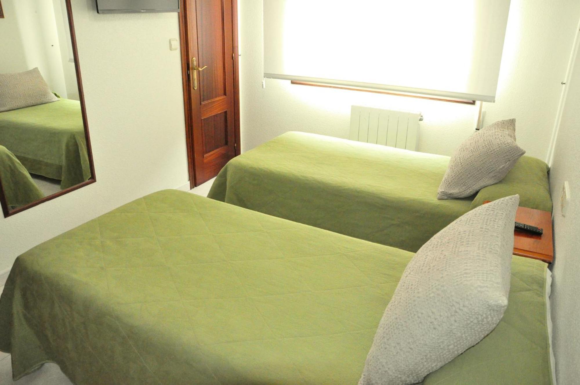 Hostal Paz Gondomar Luaran gambar